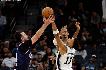 面对马刺拿下高(gāo)分！昔日黄蜂乐透秀还有机会重(zhòng)返(fǎn)NBA赛场吗？