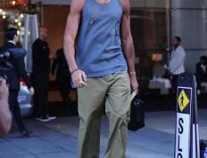 身材什么水平？鲁迪-戈贝尔Ins晒自己的场外照：自律(lǜ)是关键