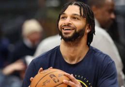 硬汉歸(guī)来：掘金隊(duì)贾马尔·穆雷伤痛坚持，带隊(duì)力克奇才