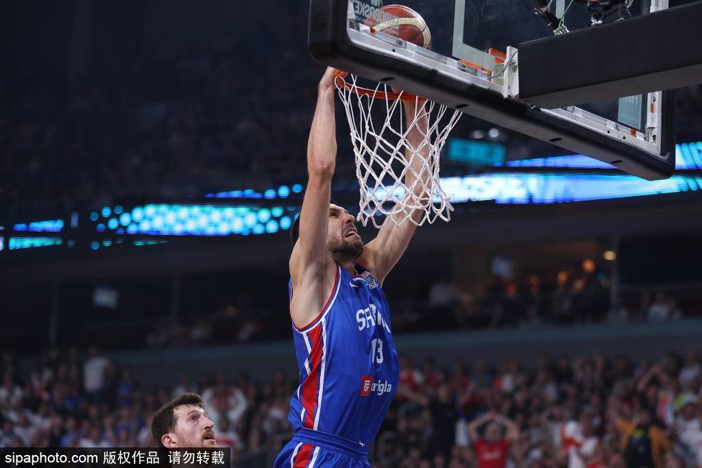 劳裡(lǐ)·马尔卡宁闪耀全场,芬兰逆袭欧洲篮坛霸主(zhǔ)塞尔维亚!
