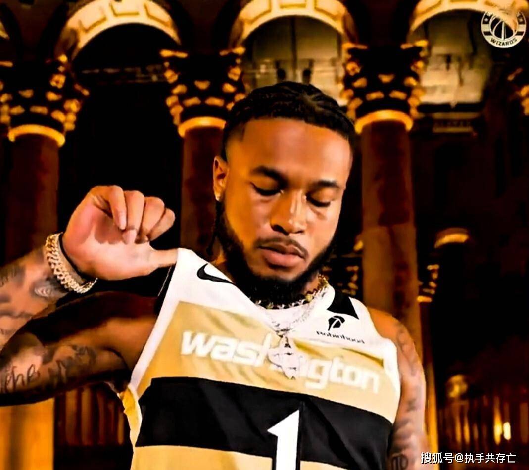 NBA天才发布城市版球衣，惠特摩尔开始冲刺，新赛季我(wǒ)們(men)来了！