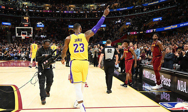 NBA歷(lì)史40+得(dé)分(fēn)榜:传奇(qí)球星数据对比