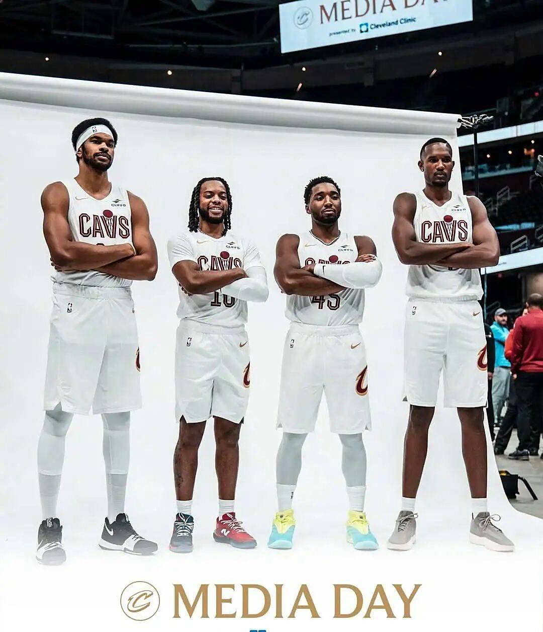 NBA最昂贵球队骑士,奢侈税高达16亿美(měi)元!