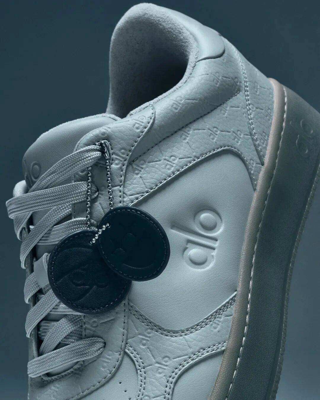 「吉米·巴特勒」联名新鞋曝光!没想到是(shì)這(zhè)个品牌!