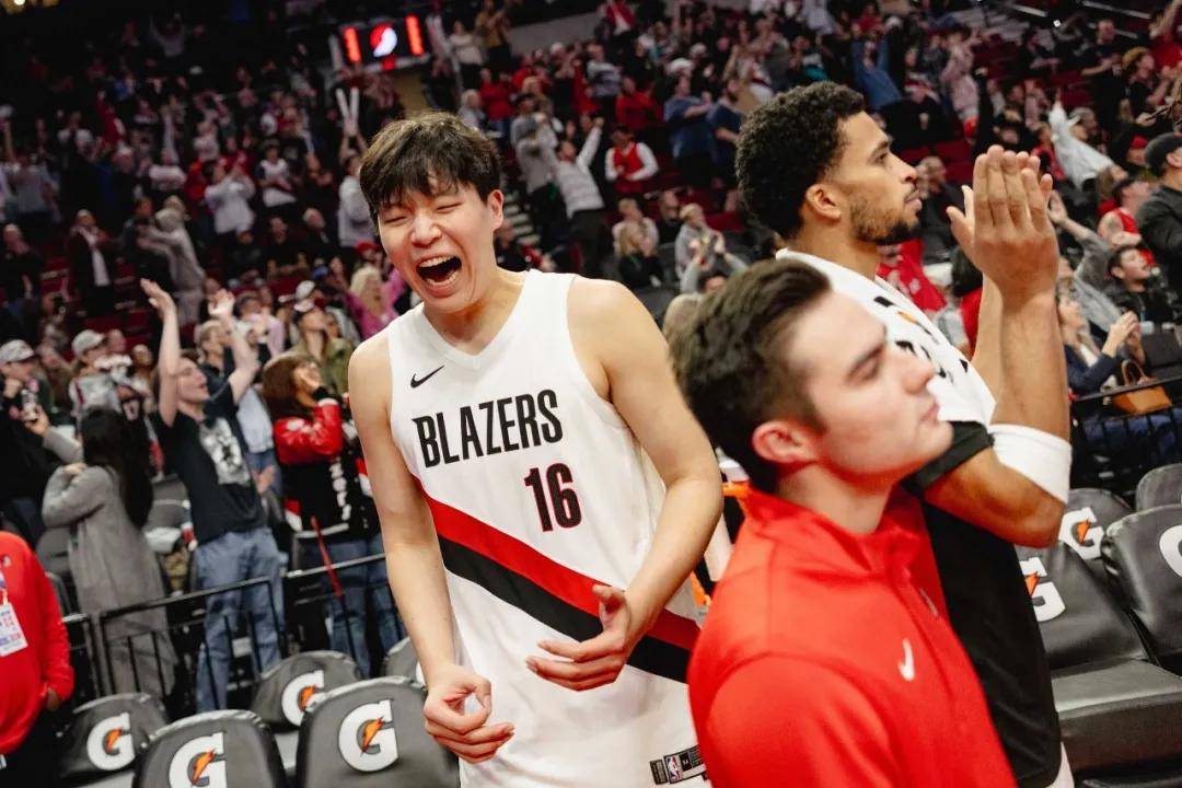 恭喜杨瀚森!收视率超过NBA总决賽(sài)!两场季前賽(sài)暴露四大问题