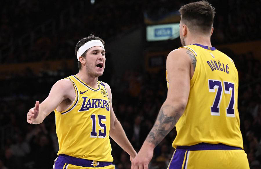 NBA球员里夫斯:留还是交易?