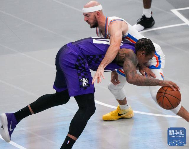 NBA常规赛:雷霆胜国王