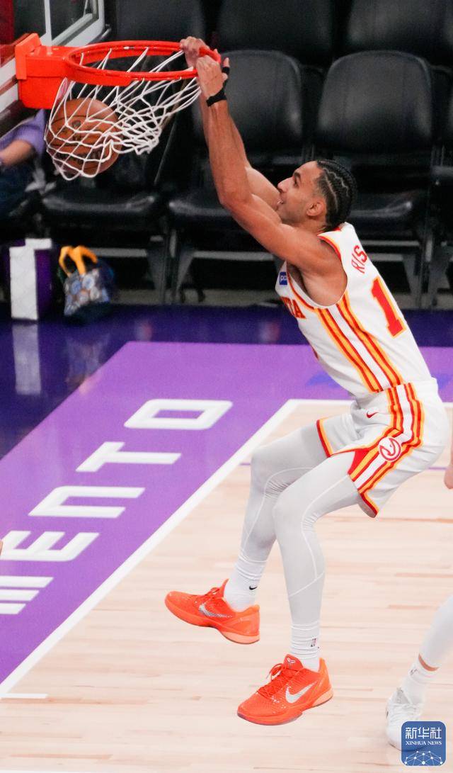 NBA常规赛|老(lǎo)鹰胜国王