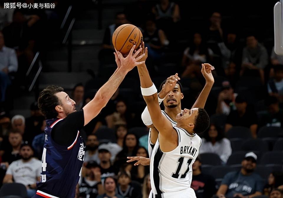 面对马刺拿下高(gāo)分!昔日黄蜂乐透秀还有机会重(zhòng)返(fǎn)NBA赛场吗?