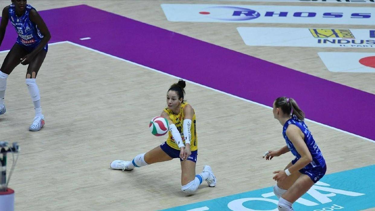 朱婷回归被问！科内五局大战，技術(shù)统计