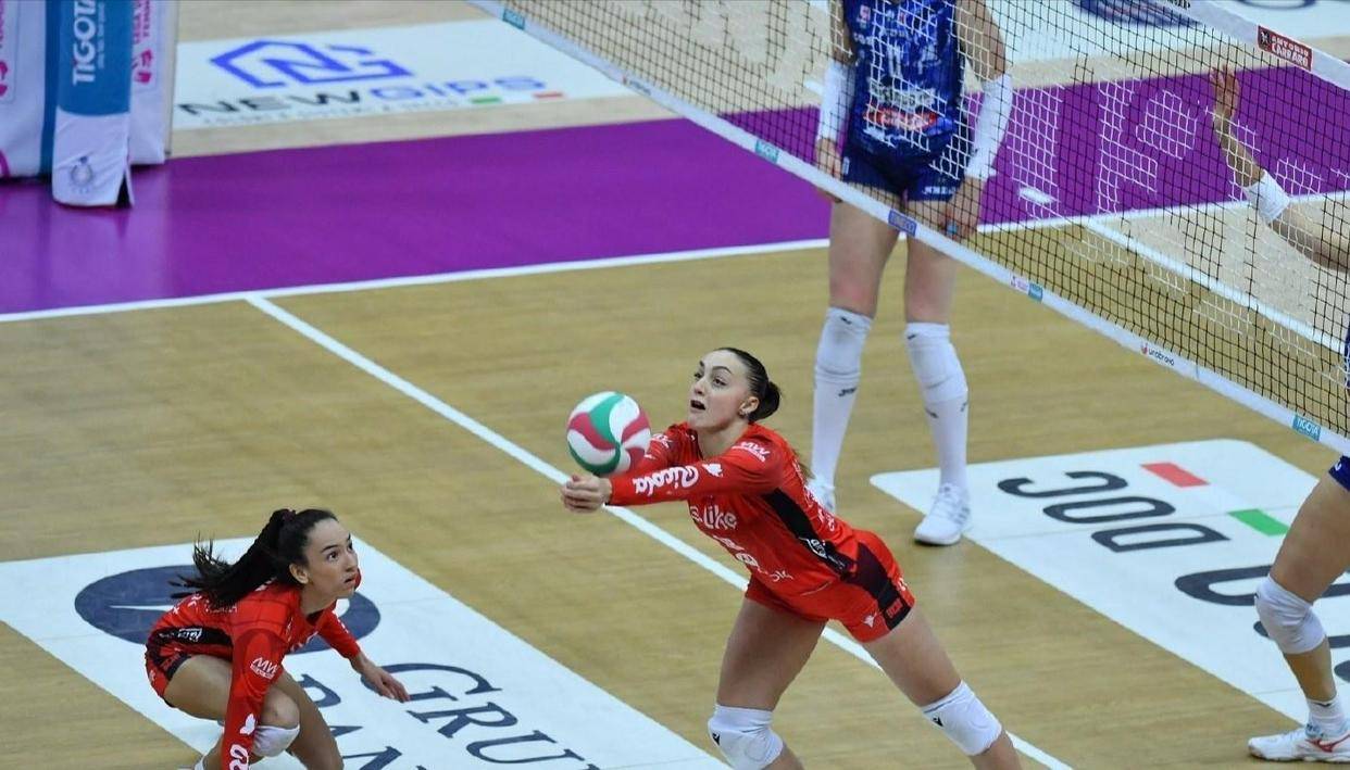 朱婷回归被问！科内五局大战，技術(shù)统计