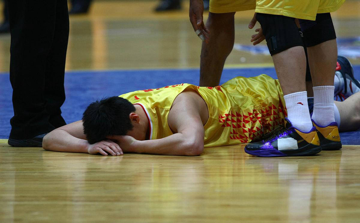 匪夷所思的联赛：没有五佳球，尽显丑陋风景！